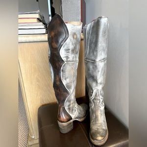 FREEBIRD Calgary Boots!!!